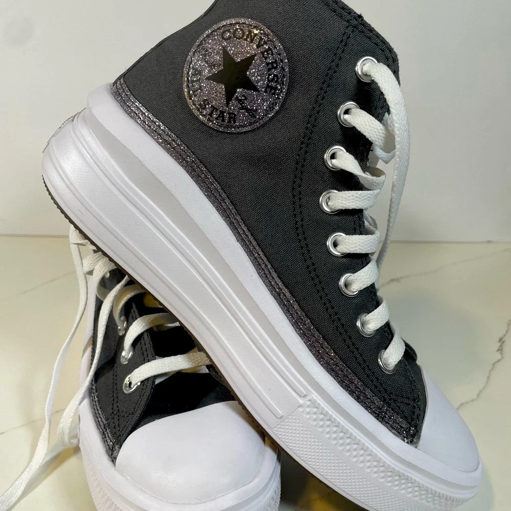 Converse Glitter Patch High-Tops Gray/White Kids Size 6 – Brand‎ New with Box